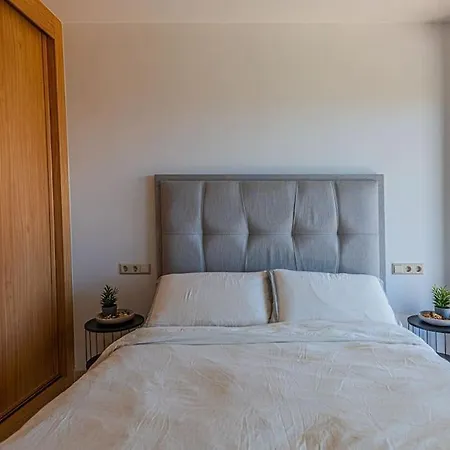 Appartement Modern With Beautiful Pool