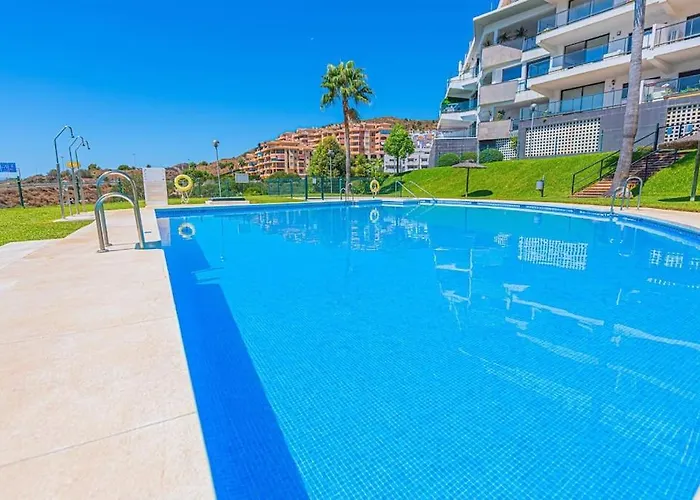 Modern With Beautiful Pool Appartement Mijas